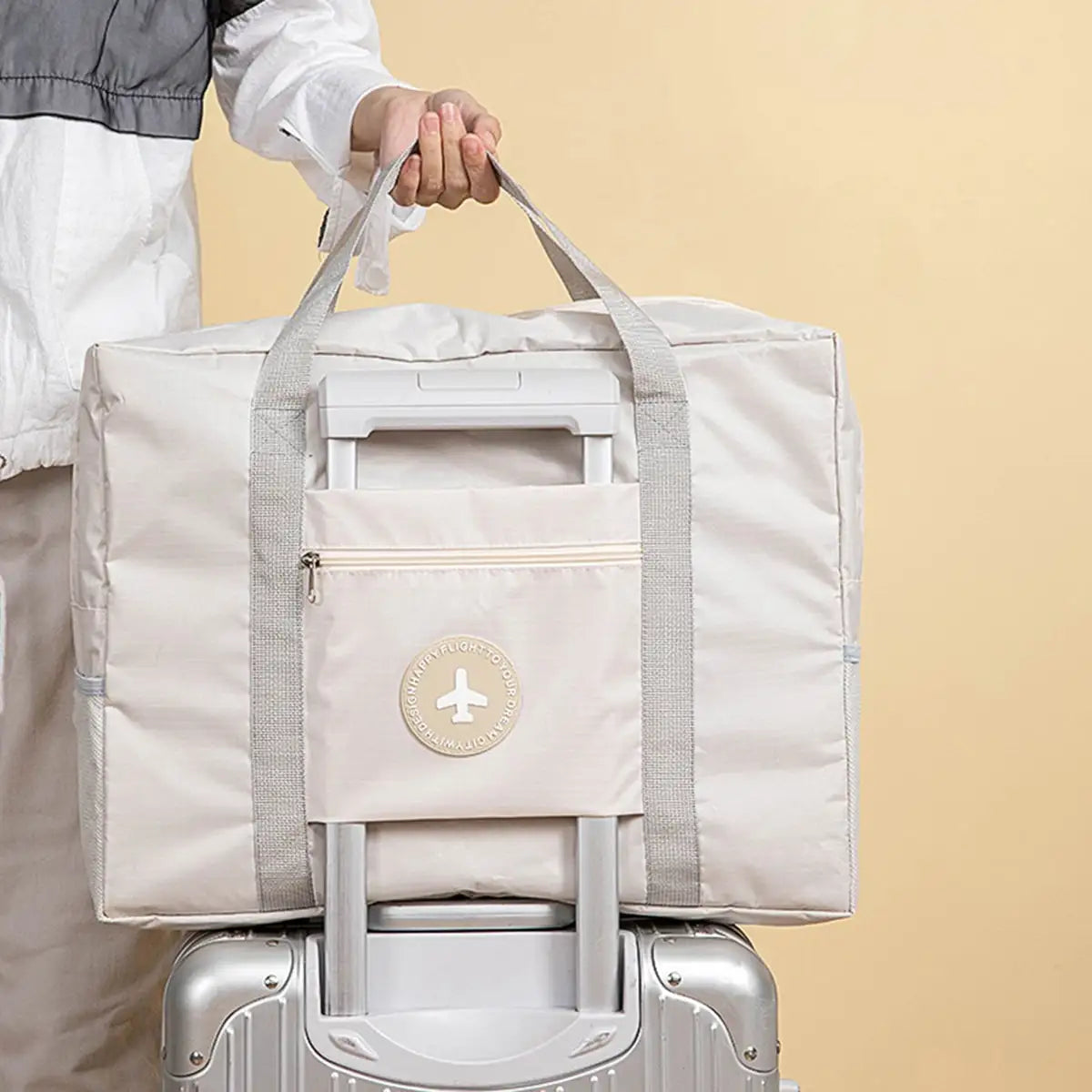 Voyelle Travel Bag