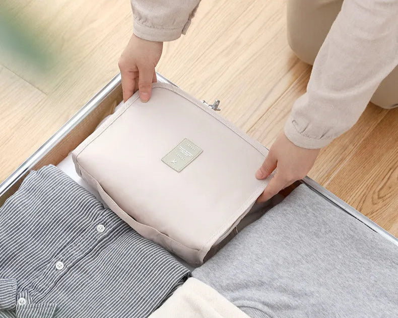 ClairVoyage Travel Bag