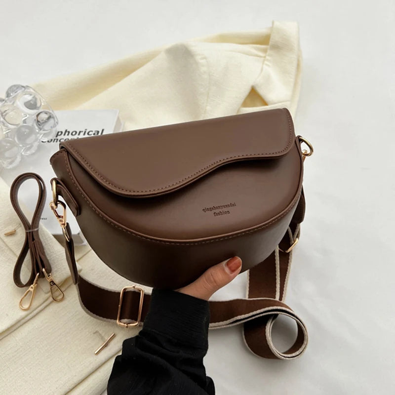 Bella Luna Curve Bag